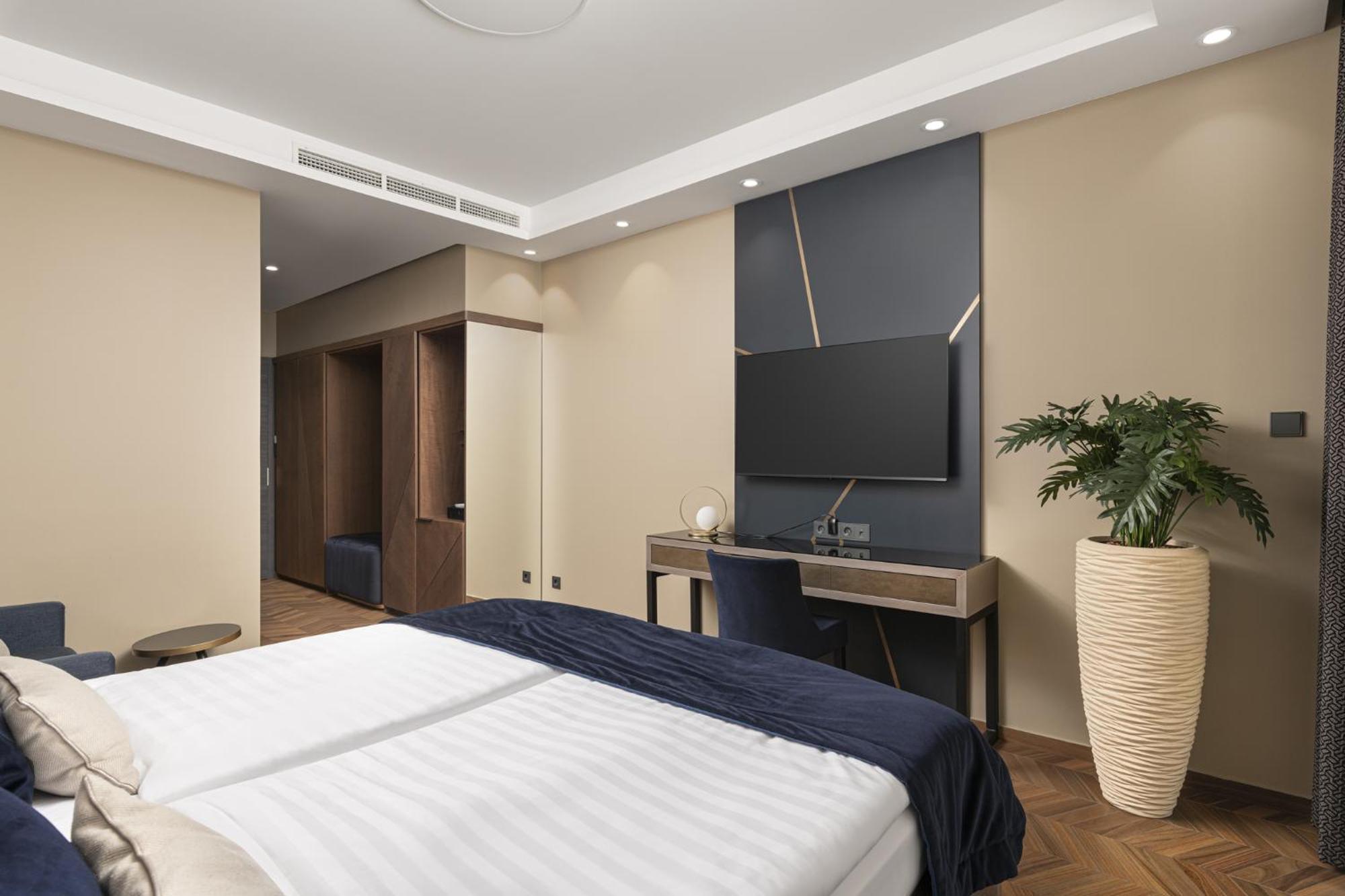 Avalon Resort & Spa Miskolc Exteriör bild