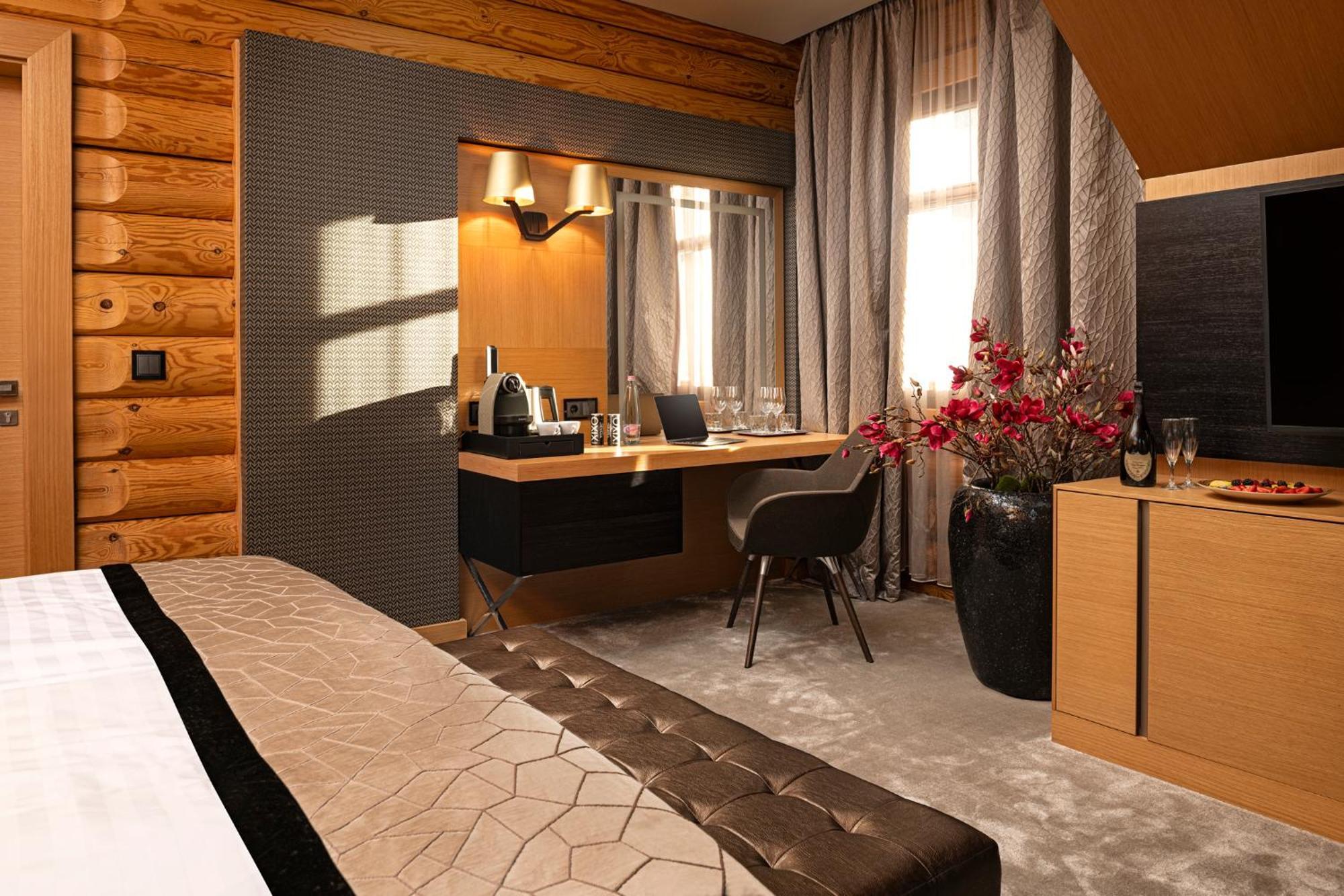 Avalon Resort & Spa Miskolc Exteriör bild